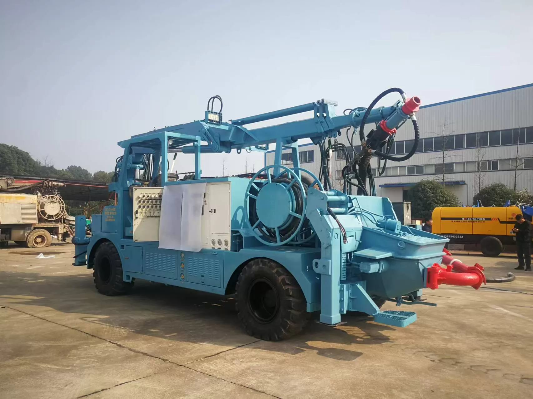 jarlo concrete shotcrete spraying truck 25m3 shotcrete manipulator machine ბეტონის გამფრქვევი სამთო მშენებლობისთვის