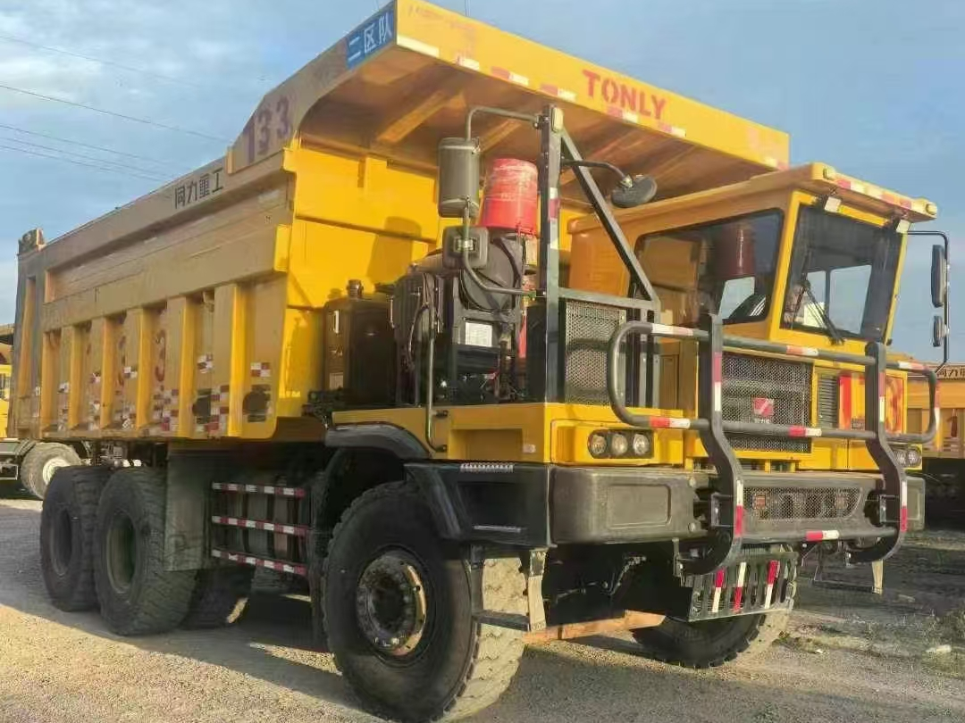 მძიმე მოვალეობის შემსრულებელი tonly off-way mining dump truck tl885a 70ton სამთო სატვირთო მანქანების ნაწილები