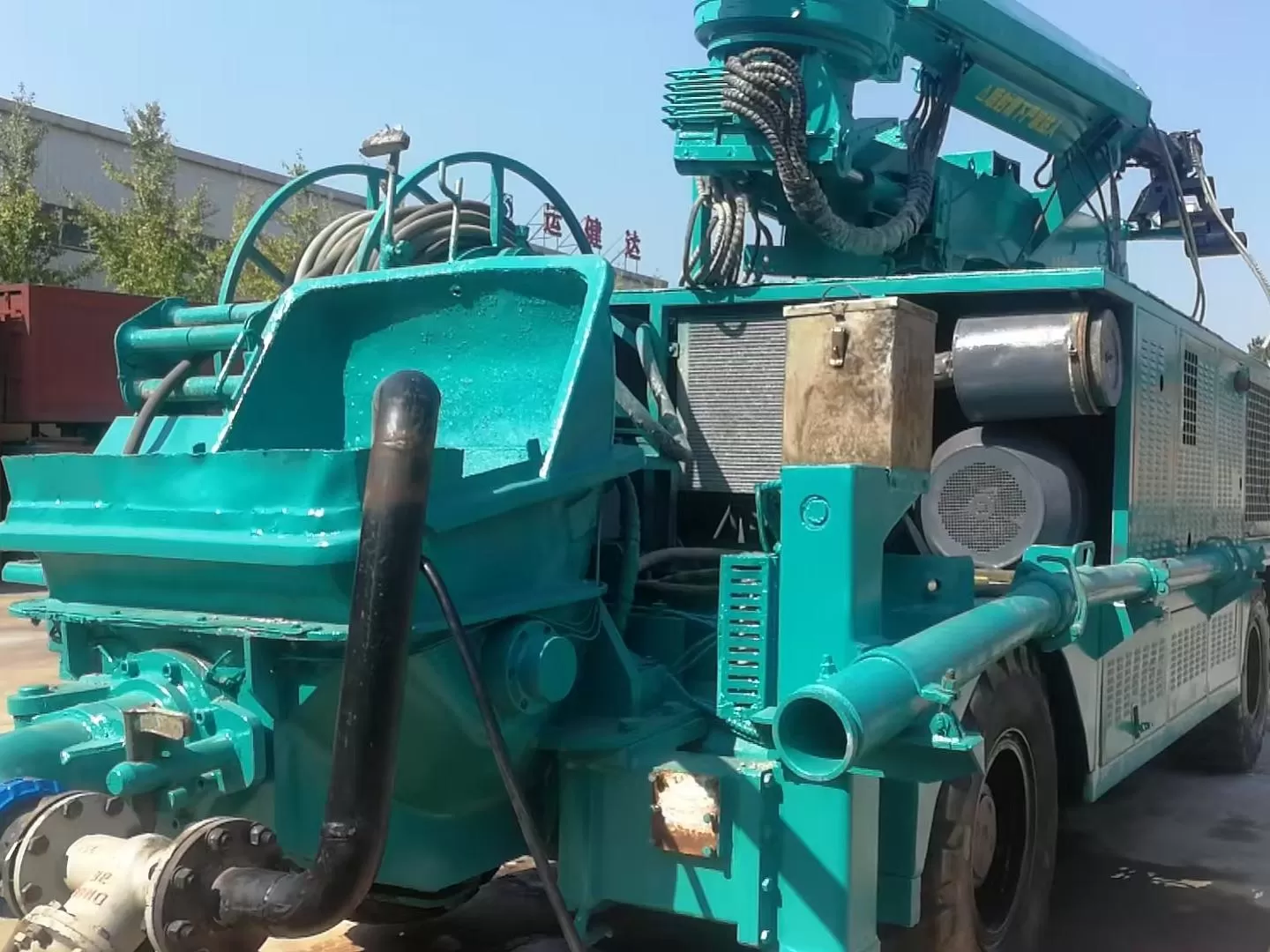 jarlo concrete shotcrete spraying truck 30m3 shotcrete manipulator machine ბეტონის გამფრქვევი სამთო მშენებლობისთვის